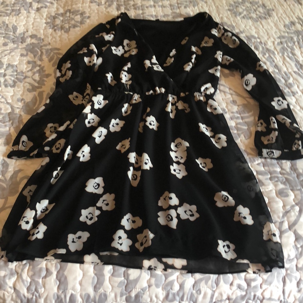 Flower patterned dress